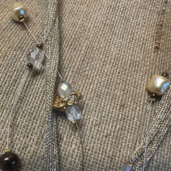 Chicos illusion Necklace Gold Tone Shell Pendant - Picture 4 of 7